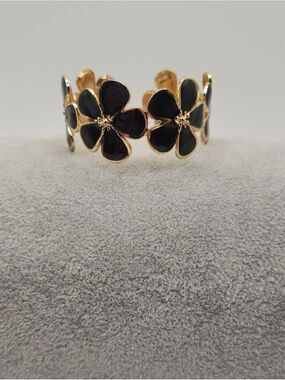 18k Gold Plated Black Floral Cuff Bracelet Statement Jewelry